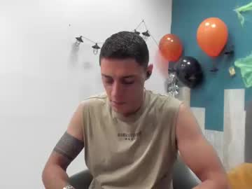 Frank_Millers Chaturbate stream image from October 24, 2025