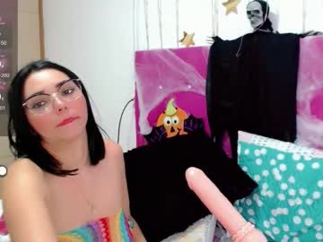 Sara_Arias00 Chaturbate stream image from October 24, 2025