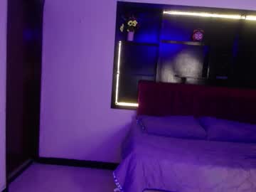 Annia_Submissive Chaturbate stream image from October 24, 2025