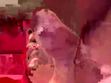 Vicrobertson595 Chaturbate stream image from October 24, 2025
