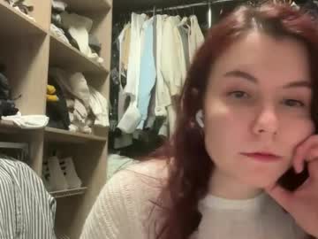 Xeniaglad Chaturbate stream image from October 24, 2025