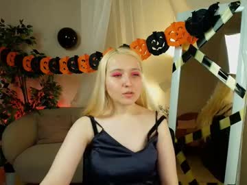 Tear_You_Apart Chaturbate stream image from October 24, 2025