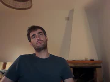 Ub_Ti Chaturbate stream image from October 24, 2025