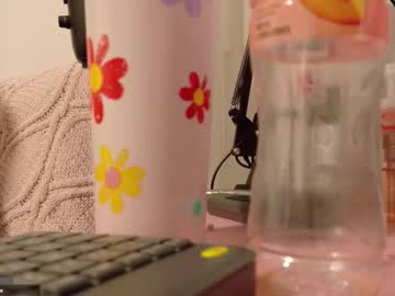 Urdreamgiirl Chaturbate stream image from October 24, 2025