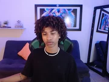 Angell18_ Chaturbate stream image from October 24, 2025