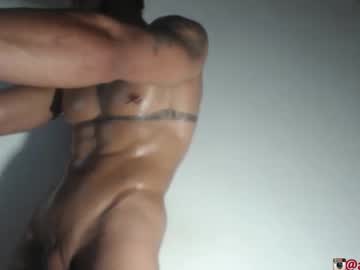 Dominic_Donnovan Chaturbate stream image from October 24, 2025