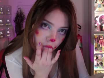 Sweettoqui Chaturbate stream image from October 25, 2025