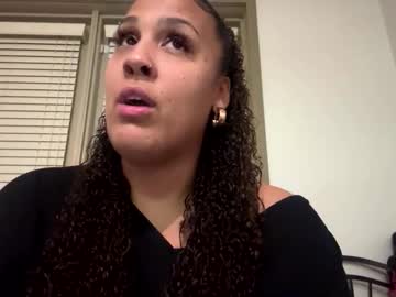 Alyssiaa612735 Chaturbate stream image from October 25, 2025