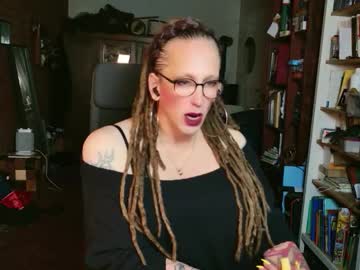 Deeliah Chaturbate stream image from October 25, 2025