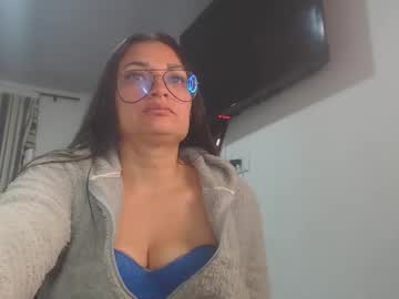 Killey_Saints Chaturbate stream image from October 25, 2025