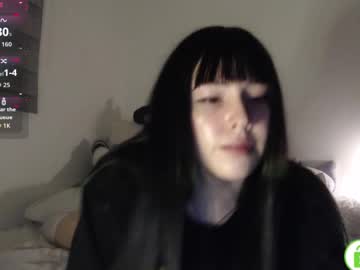 Meko_Hzu Chaturbate stream image from October 25, 2025