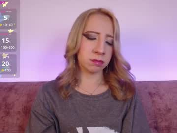 Miiaa_Doll Chaturbate stream image from October 25, 2025