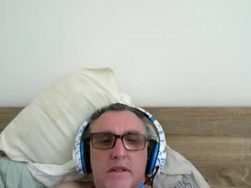 Ozzie_Male77 Chaturbate stream image from October 25, 2025