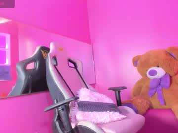 Skaila_Angels1 Chaturbate stream image from October 25, 2025