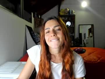 Smilingsalor Chaturbate stream image from October 25, 2025
