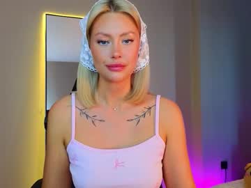 88_Nura Chaturbate stream image from October 25, 2025