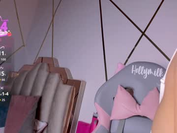 Holly__Milk Chaturbate stream image from October 25, 2025
