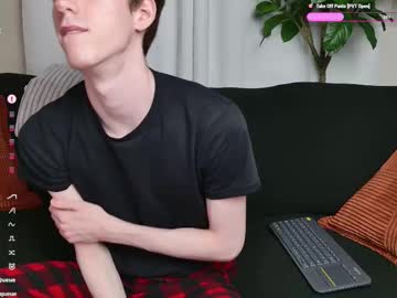 Mark327645 Chaturbate stream image from October 25, 2025