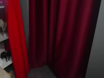 Juliyamayers Chaturbate stream image from October 25, 2025