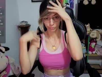 Milacoxx8819 Chaturbate stream image from October 25, 2025