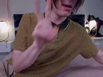 Brianlawner Chaturbate stream image from October 25, 2025