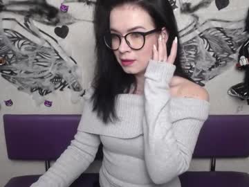 Jasminekouch Chaturbate stream image from October 25, 2025