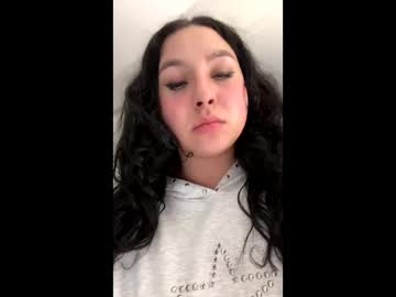 Sunflowerxo Chaturbate stream image from October 25, 2025