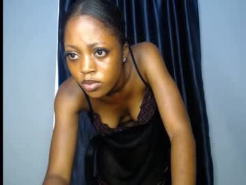 Prettymia9 Chaturbate stream image from October 25, 2025
