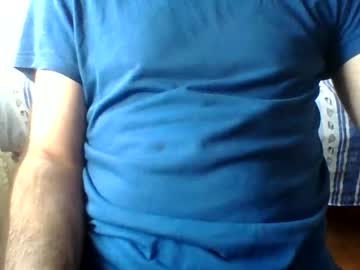 Gigigegio Chaturbate stream image from October 25, 2025