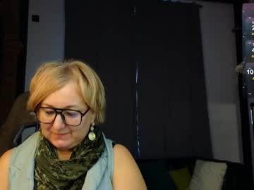 Marta_Wils Chaturbate stream image from October 25, 2025