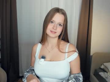 Tonka_Love Chaturbate stream image from October 25, 2025