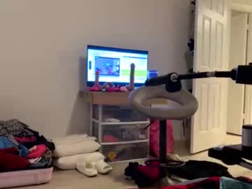 Wettiewet Chaturbate stream image from October 25, 2025