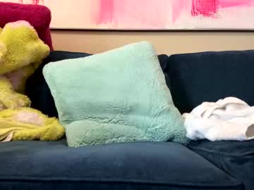 Bluejay15200 Chaturbate stream image from October 25, 2025