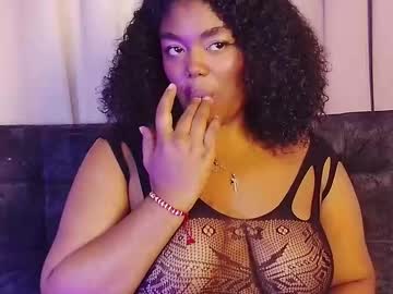 Dulceesmith Chaturbate stream image from October 25, 2025