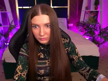 Ashleybaee Chaturbate stream image from October 25, 2025