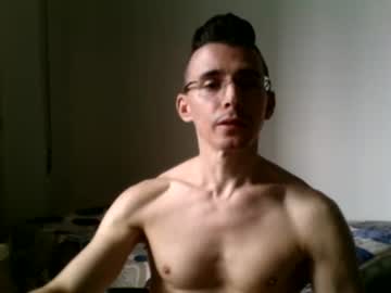 Redstep0 Chaturbate stream image from October 25, 2025
