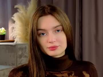 Rosamunoz Chaturbate stream image from October 25, 2025