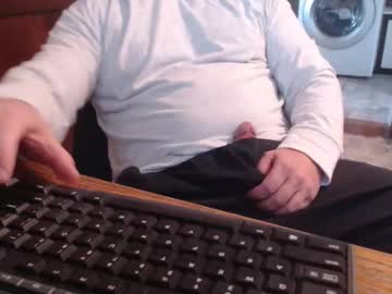 Gethoggy Chaturbate stream image from October 25, 2025