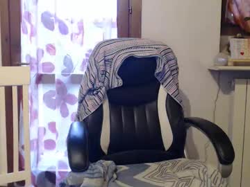 Kjbxxx Chaturbate stream image from October 25, 2025
