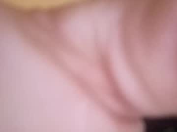 Pulga95893214 Chaturbate stream image from October 25, 2025
