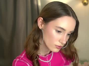 Elizbroadie Chaturbate stream image from October 25, 2025