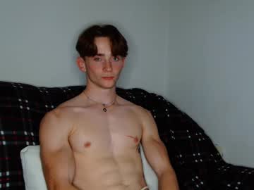 Lilbearxxxx Chaturbate stream image from October 25, 2025