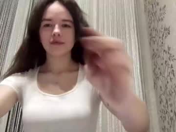 Maybellebrimer Chaturbate stream image from October 25, 2025