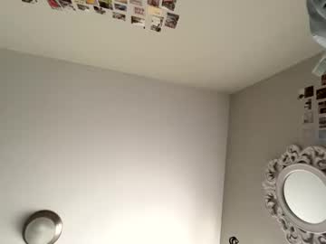 Mixedbaby98 Chaturbate stream image from October 25, 2025