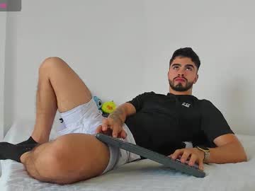 Rendonass Chaturbate stream image from October 25, 2025