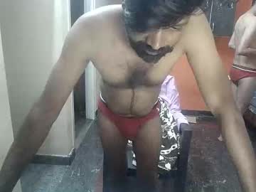 Leosbroad Chaturbate stream image from October 25, 2025