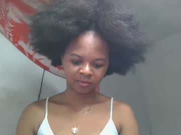 Ornellahhh Chaturbate stream image from October 25, 2025