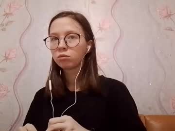 Sadieheidebrink Chaturbate stream image from October 25, 2025