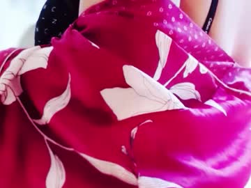 Travesti513695 Chaturbate stream image from October 25, 2025