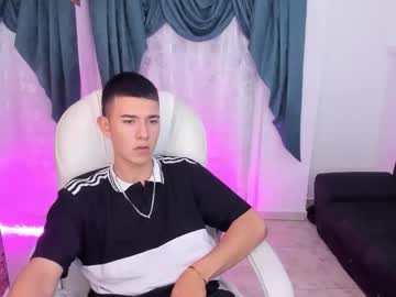 Aleckk_Boy Chaturbate stream image from October 25, 2025